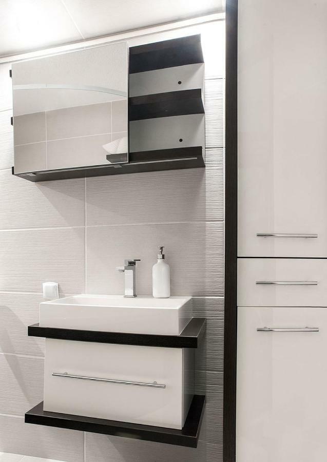 Apartament Alan Lägenhet Kłodzko Exteriör bild